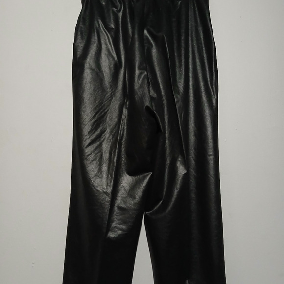 City Girl Ladies Black Dress Pants. Size 16. - Picture 9 of 12